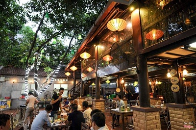 nha hang to chuc sinh nhat gia re